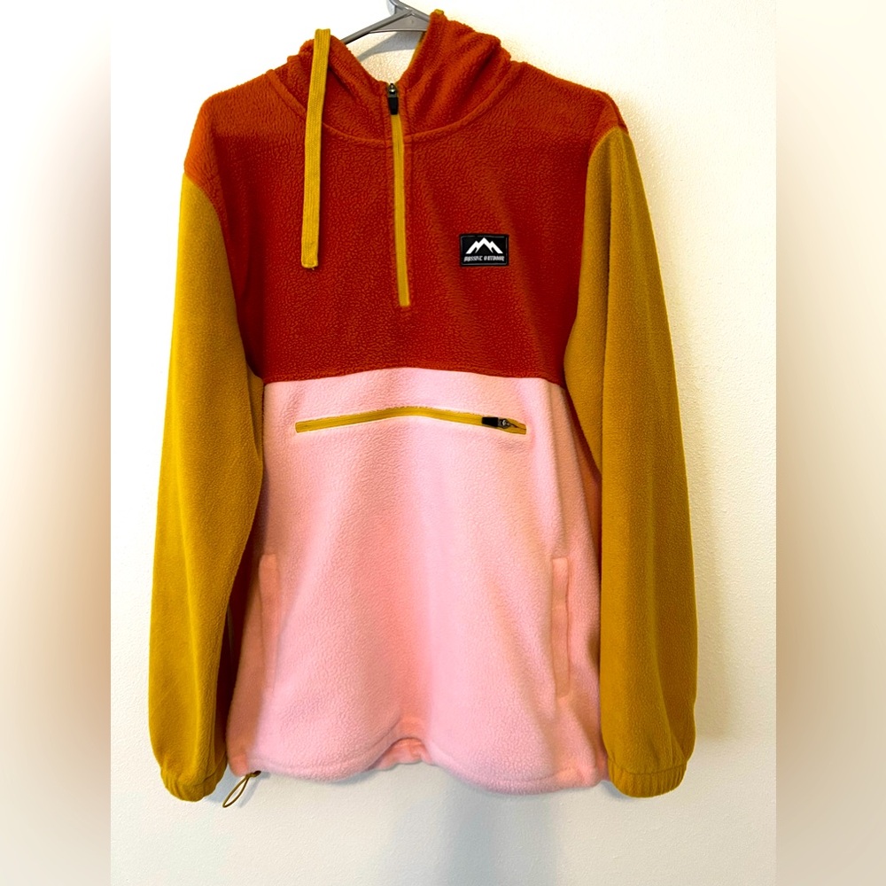 Massive Outdoor Half Zip Pullover - image 1